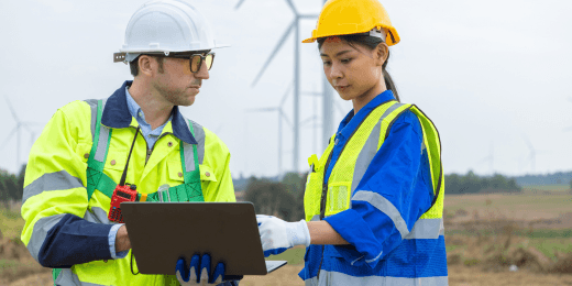 inspectores que realizan una auditoría para iso 14001