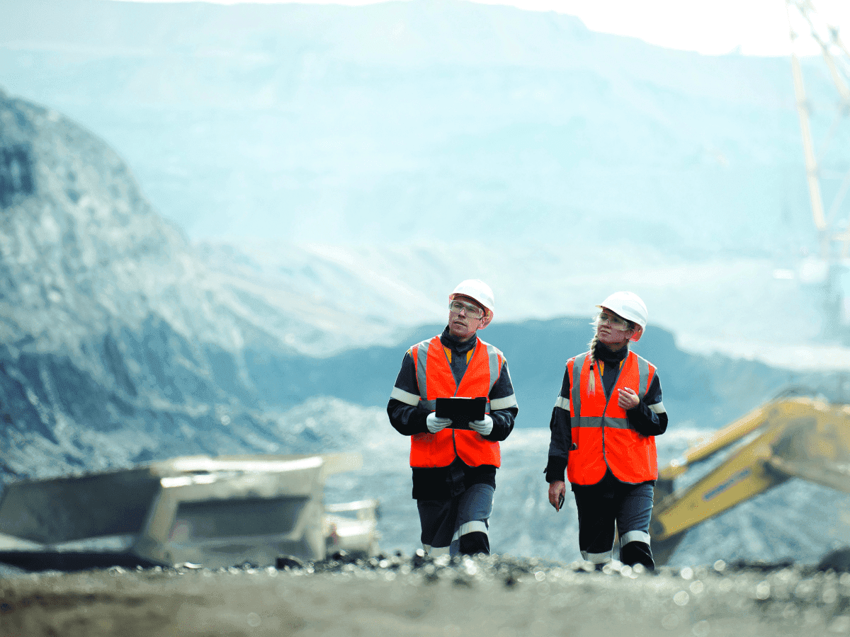 construction workers doing health and safety checks