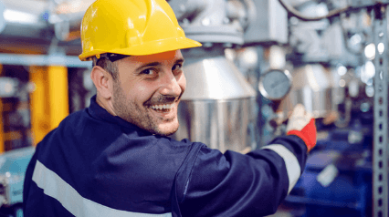 empleado autorizado a punto de hacer lockout tagout