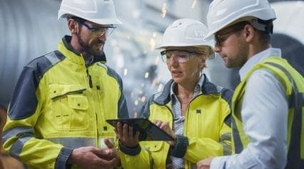 Construction Toolbox Talk Topics - Featured Image