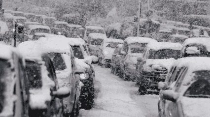La circulation dans une tempête de neige