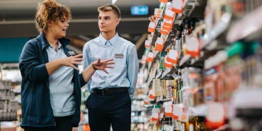 retail owner orienting employee about retail worker safety