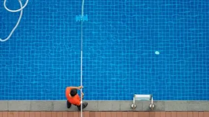 le personnel d'entretien suivant le registre de la piscine|le personnel d'entretien suivant le registre de la piscine||Pool Log Template Sample Report|Pool Log Template