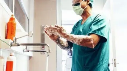 |Lista de control de procedimiento de lavado de manos|Hand Hygiene Techniques with Alcohol-Based Formulation|Hand Hygiene Audit - Washing Technique with Soap and Water