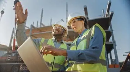 inspecteurs du bâtiment utilisant la liste de contrôle pour le diagnostic des charpentes|constructeurs utilisant la liste de contrôle pour l'inspection des charpentes|Liste de contrôle iAuditor pour le diagnostic de la charpente