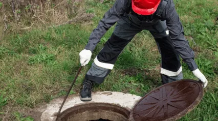 Well Inspection Checklist|Well Inspector with iPad|Well Inspection Report|Homeowner Well Inspection Checklist